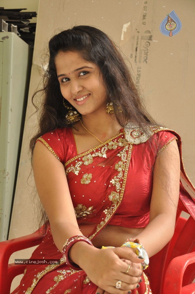 Jayanthi New Stills - 57 / 89 photos