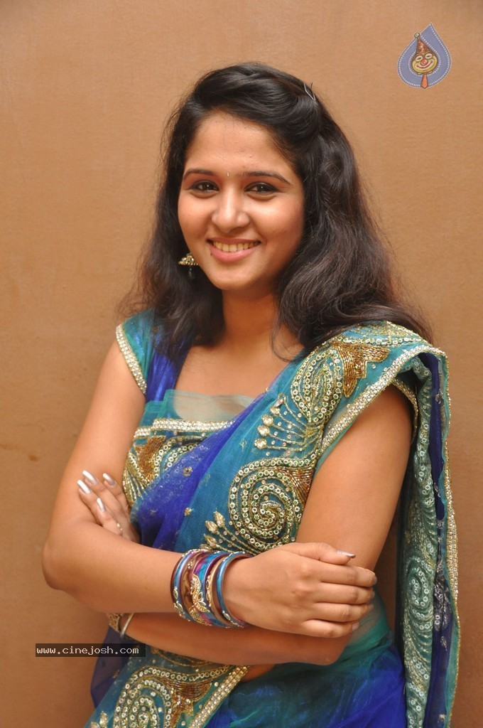 Jayanthi Rajput Stills - 12 / 80 photos