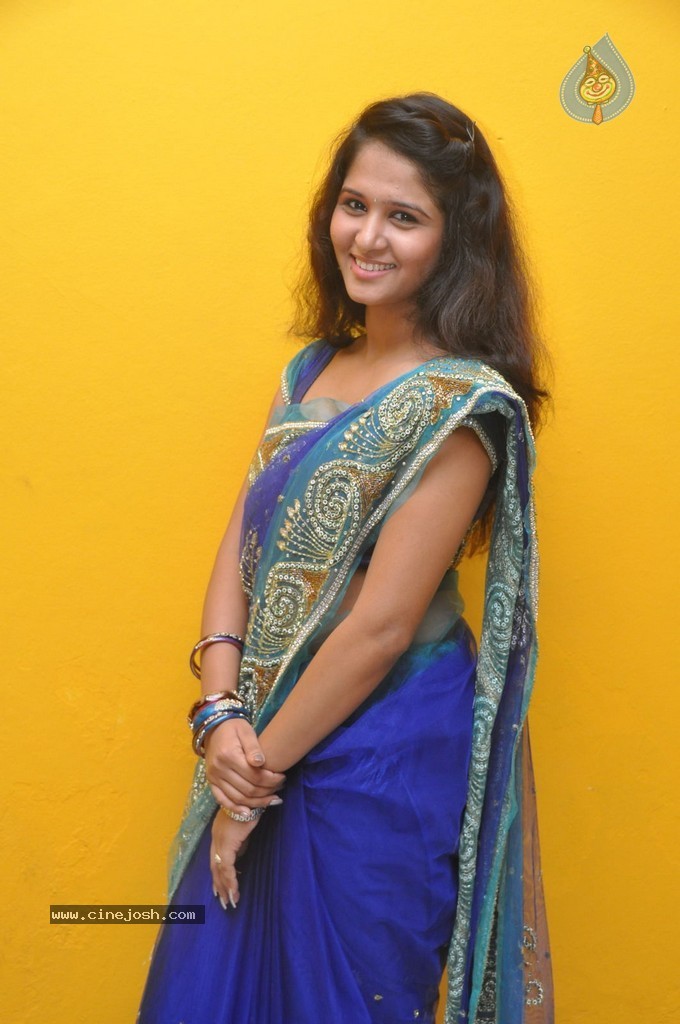 Jayanthi Rajput Stills - 23 / 80 photos