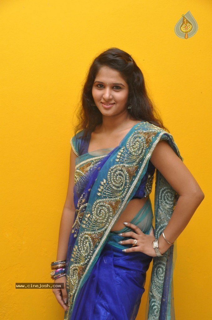 Jayanthi Rajput Stills - 35 / 80 photos