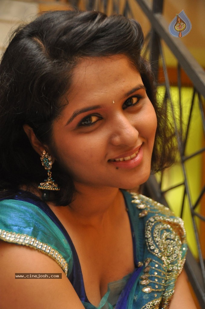 Jayanthi Rajput Stills - 39 / 80 photos