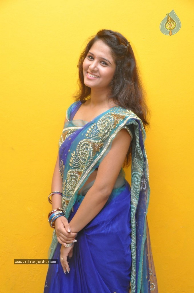 Jayanthi Rajput Stills - 70 / 80 photos