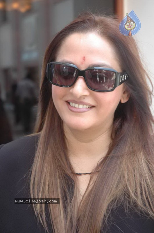 Jayaprada Stills - 23 / 29 photos