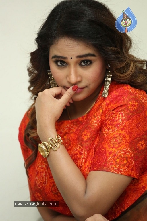 Jayathi Latest Pics - 8 / 21 photos