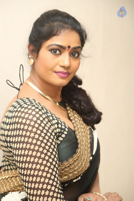 Jayavani Latest Gallery - 20 / 32 photos