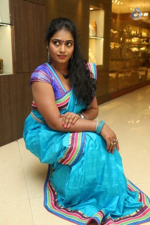 Jayavani Latest Photos - 33 / 42 photos