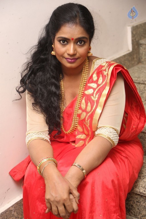 Jayavani New Photos - 23 / 42 photos