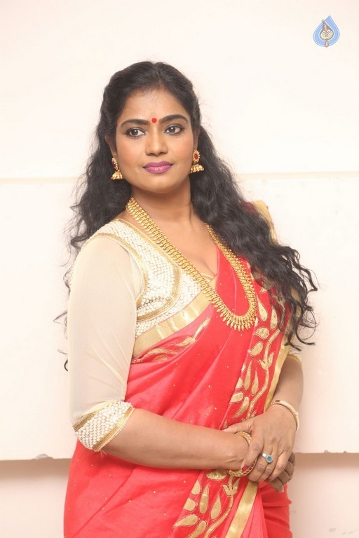 Jayavani New Photos - 29 / 42 photos