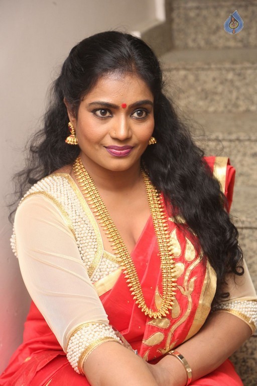 Jayavani New Photos - 31 / 42 photos