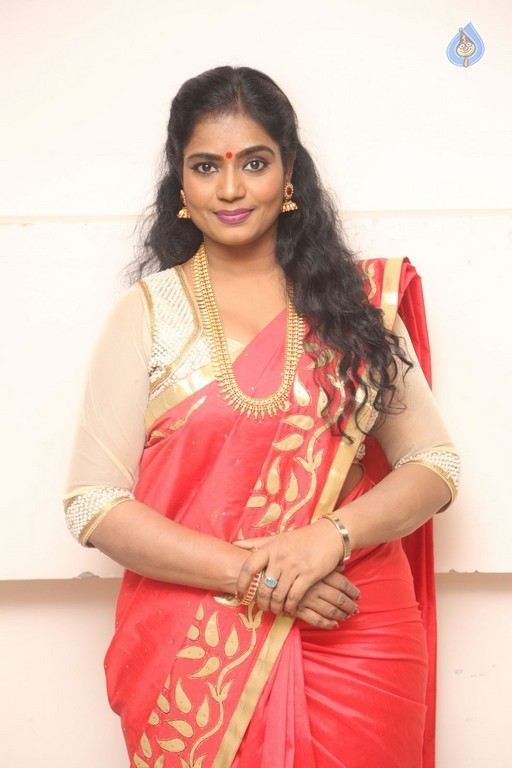 Jayavani New Photos - 33 / 42 photos