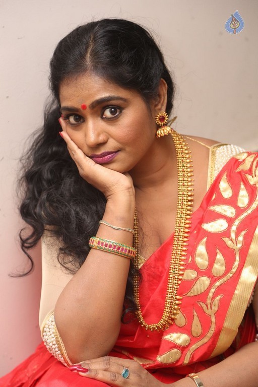 Jayavani New Photos - 41 / 42 photos