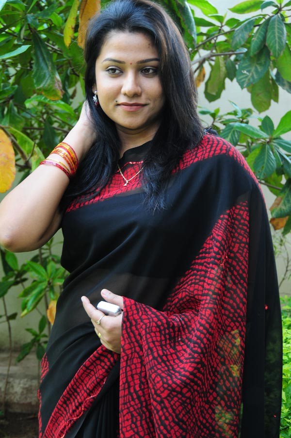 Jyothi - Gentleman - Photos - 8 / 60 photos