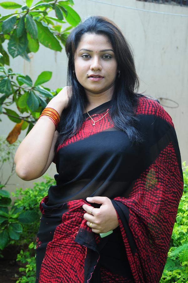 Jyothi - Gentleman - Photos - 40 / 60 photos