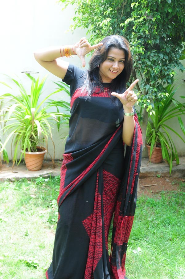 Jyothi - Gentleman - Photos - 60 / 60 photos