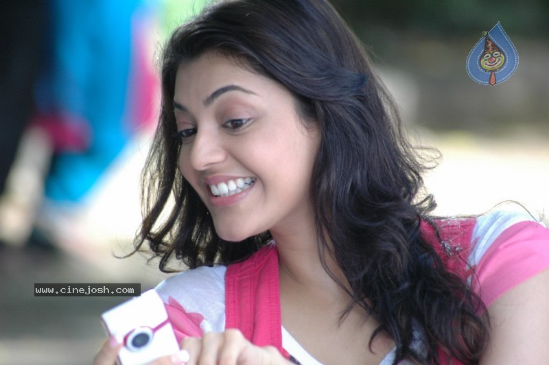 Kajal Agarwal - Om Shanti - 22 / 56 photos