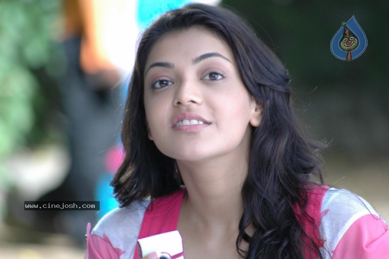 Kajal Agarwal - Om Shanti - 41 / 56 photos