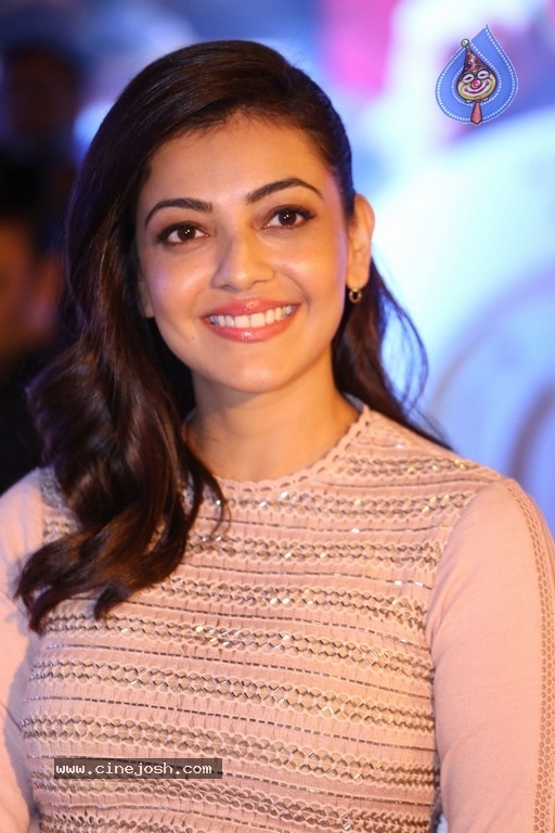 Kajal Agarwal Pics - 22 / 30 photos