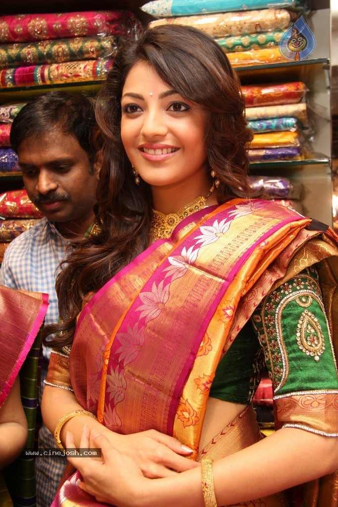 Kajal Latest Stills - 49 / 152 photos