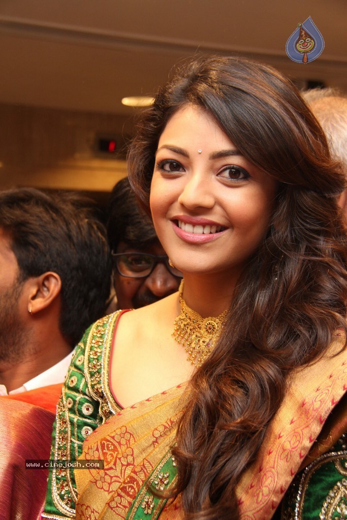 Kajal Latest Stills - 59 / 152 photos