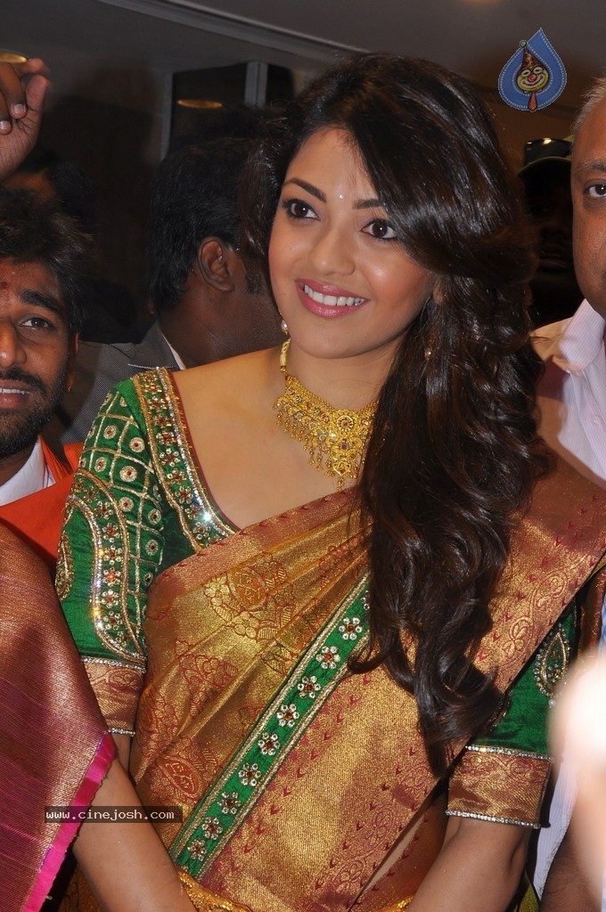 Kajal Latest Stills - 81 / 152 photos