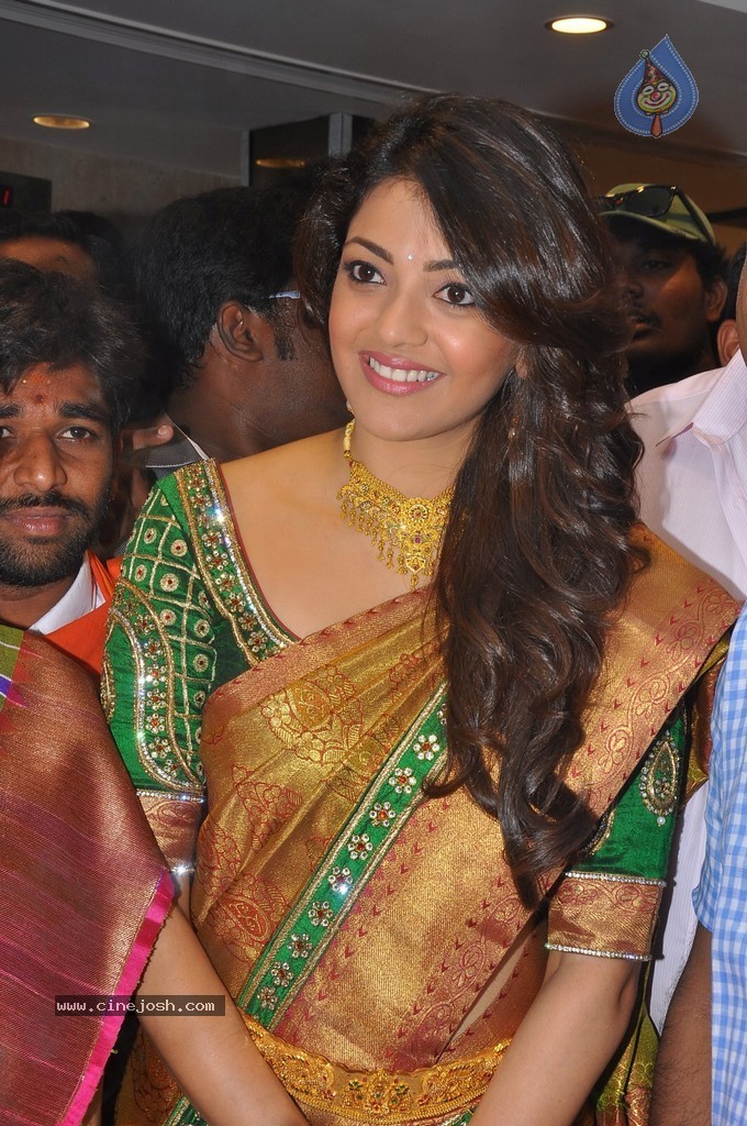 Kajal Latest Stills - 85 / 152 photos