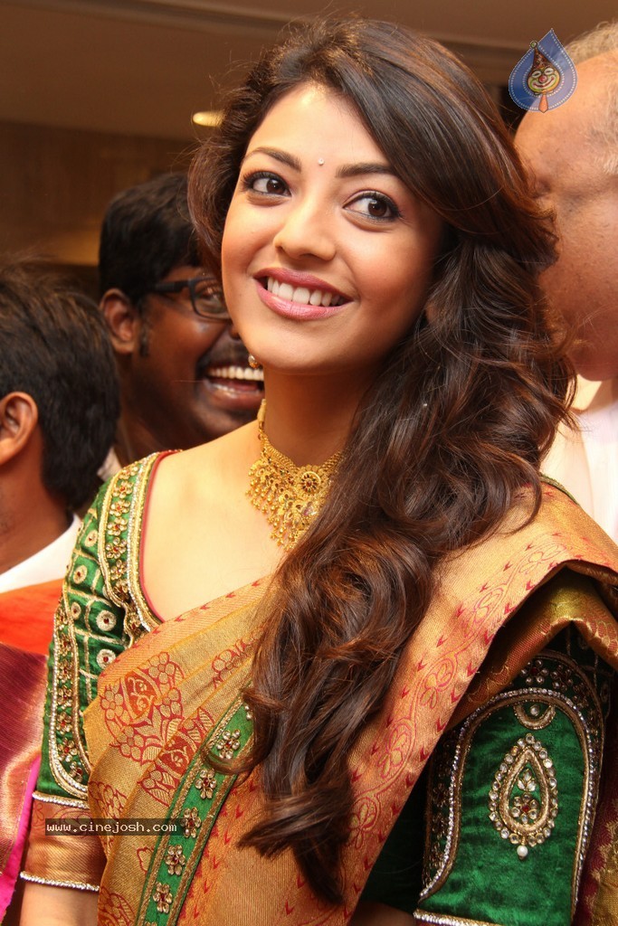 Kajal Latest Stills - 134 / 152 photos