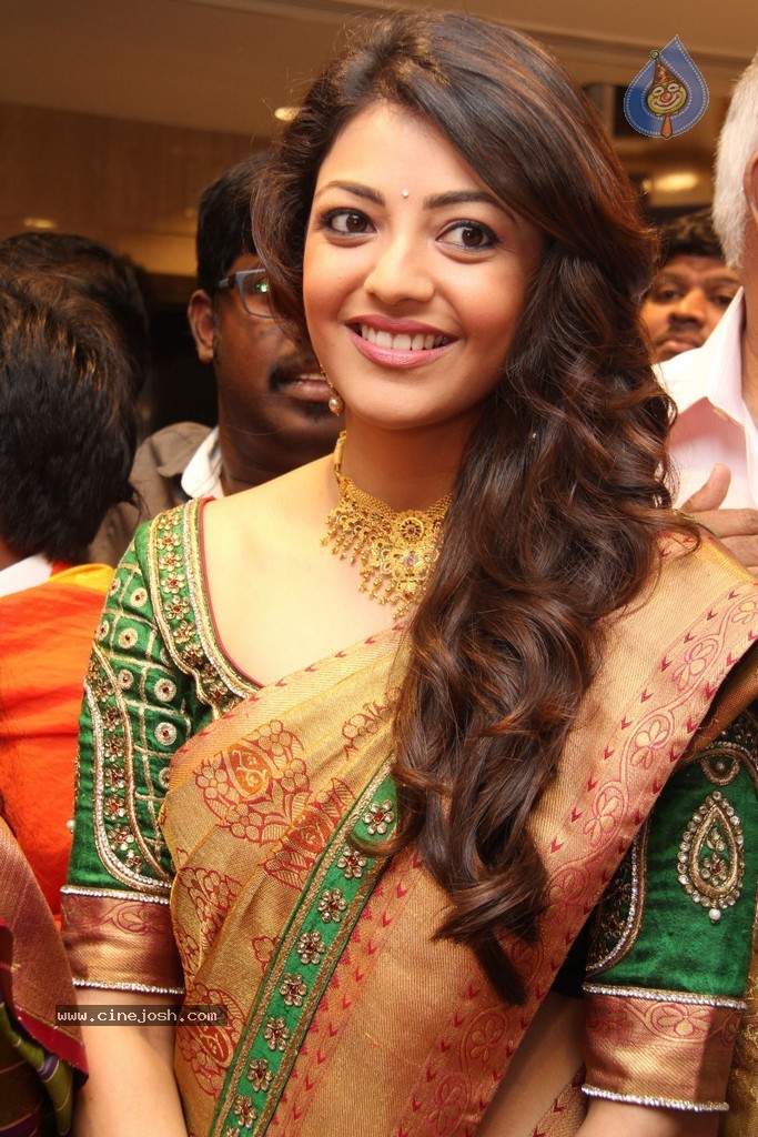 Kajal Latest Stills - 140 / 152 photos