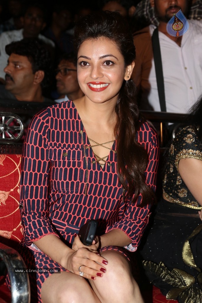 Kajal New Pics - 14 / 63 photos