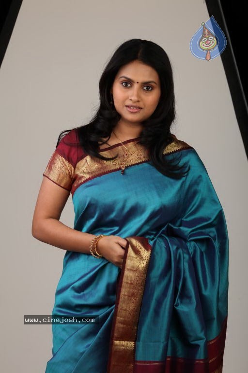 Kalyani Gallery - 42 / 59 photos