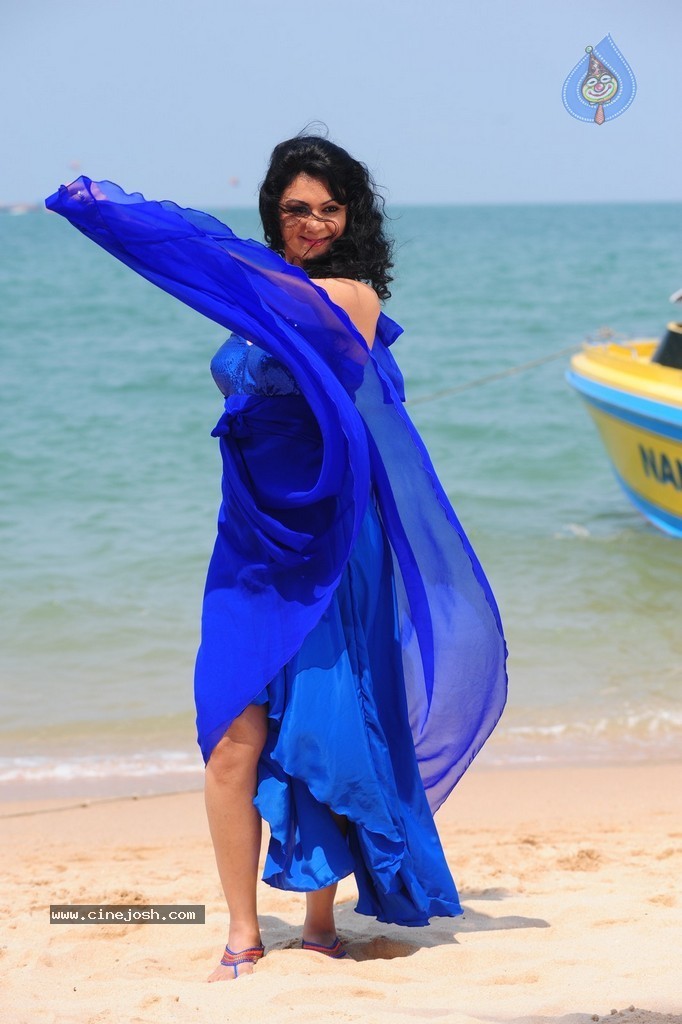 Kamna Jethmalani Images - 33 / 74 photos