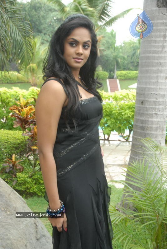 Karthika New Gallery - 48 / 51 photos