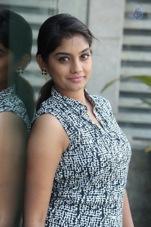 Karuna Latest Gallery - 36 / 68 photos