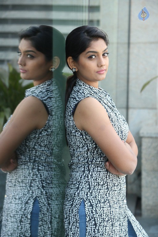 Karuna Latest Gallery - 40 / 68 photos