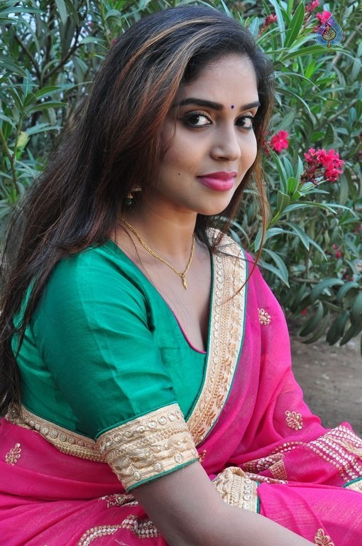 Karunya Chowdary New Pics - 30 / 38 photos