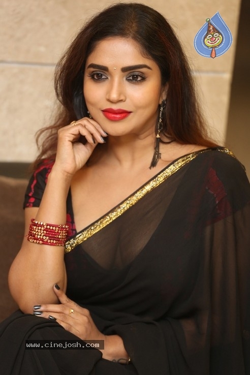 Karunya Chowdary Stills - 16 / 20 photos