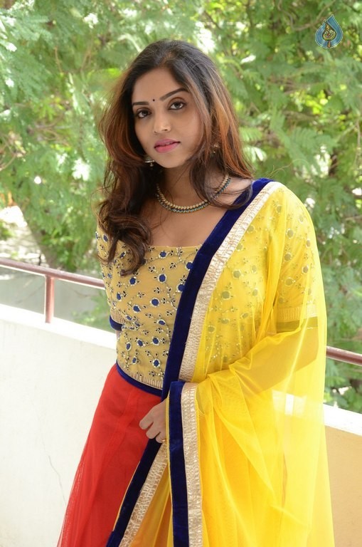 Karunya New Photos - 12 / 40 photos