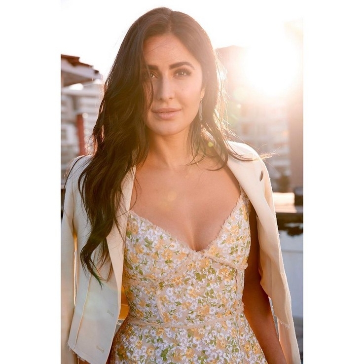 Katrina Kaif Stills - 9 / 13 photos