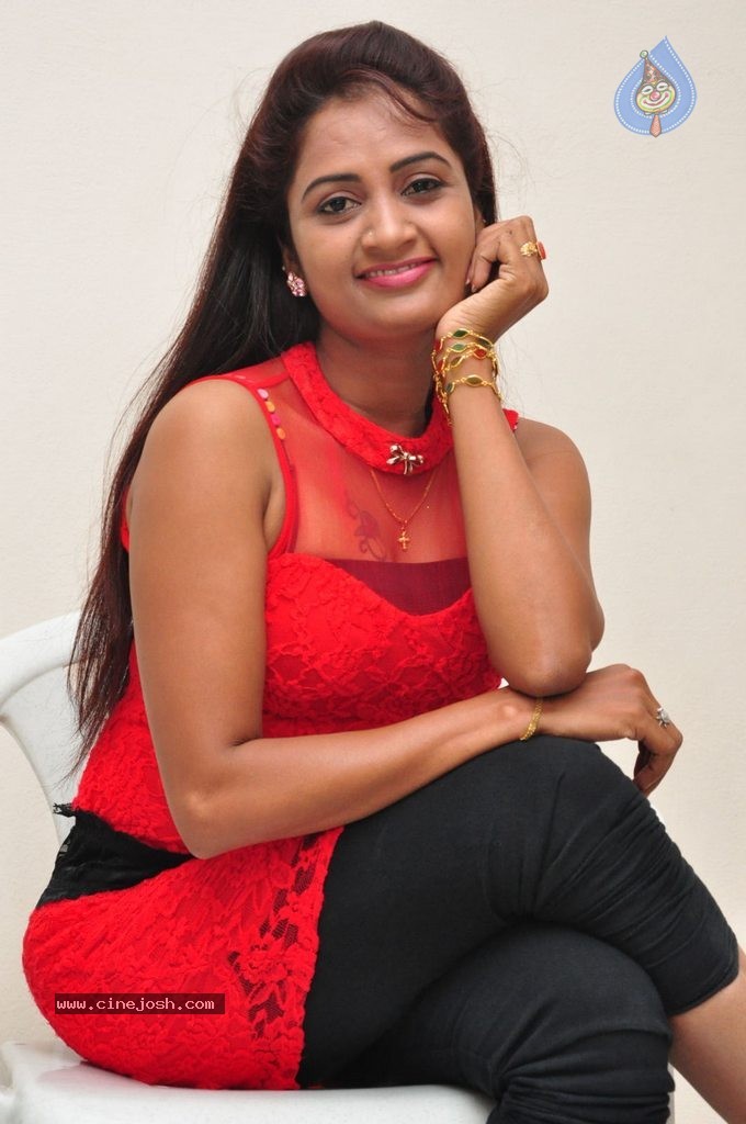 Kaveri New Pics - 18 / 61 photos