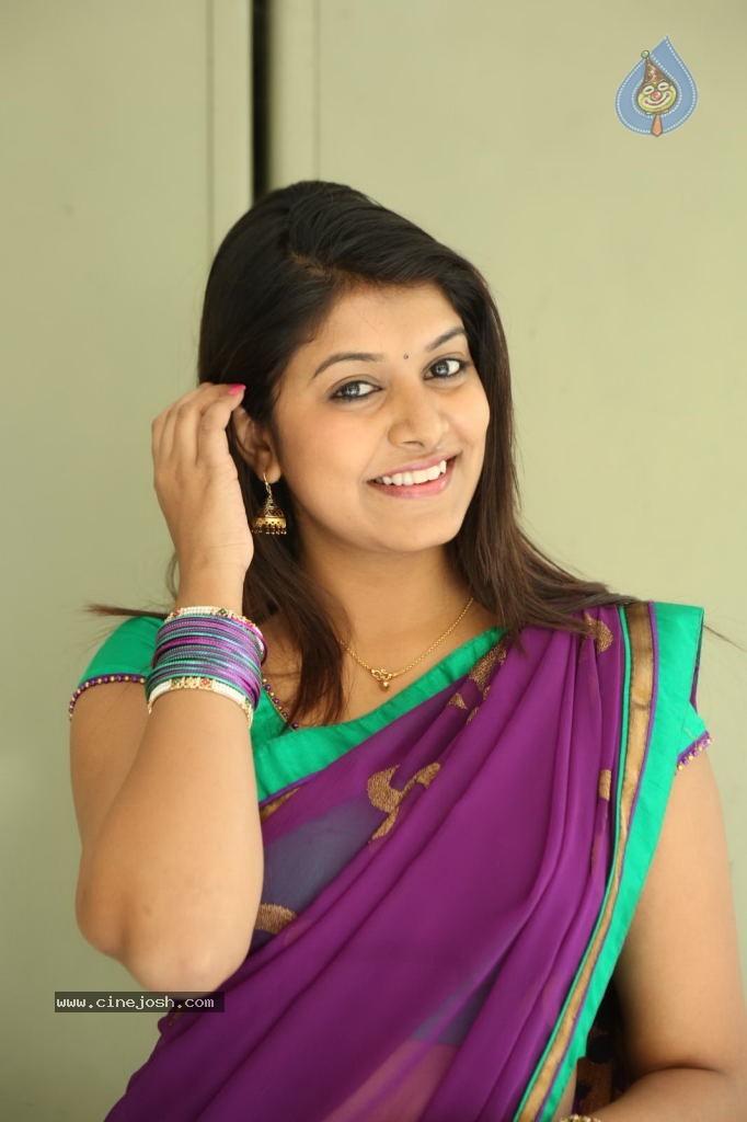 Kavya Kumar Gallery - 23 / 76 photos