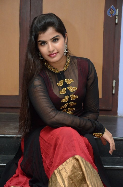 Keerthana New Photos - 5 / 42 photos