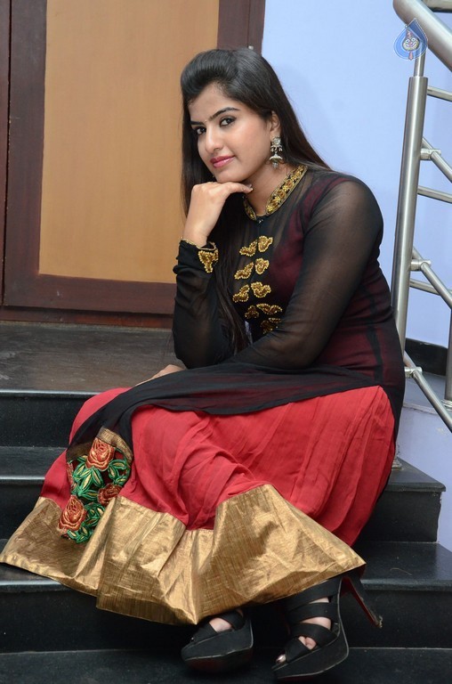 Keerthana New Photos - 38 / 42 photos