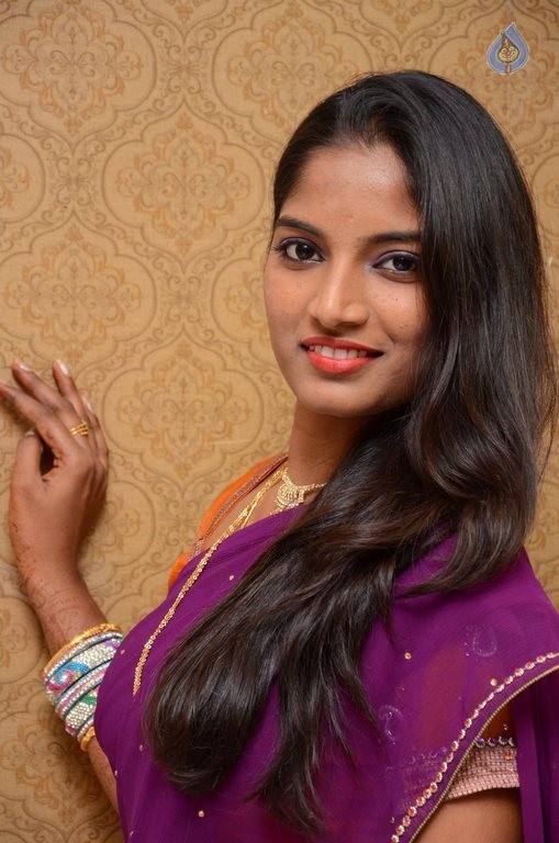 Keerthi New Photos - 13 / 21 photos