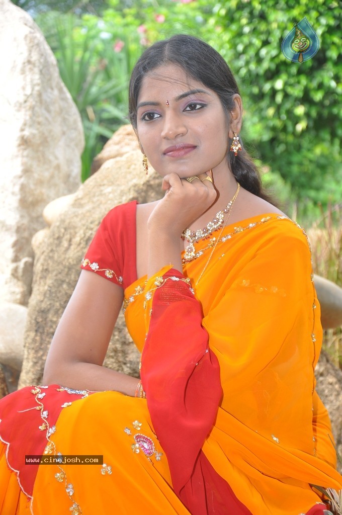 Keerthi Sen Stills - 2 / 35 photos