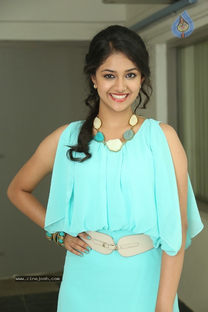 Keerthi Stills - 34 / 120 photos