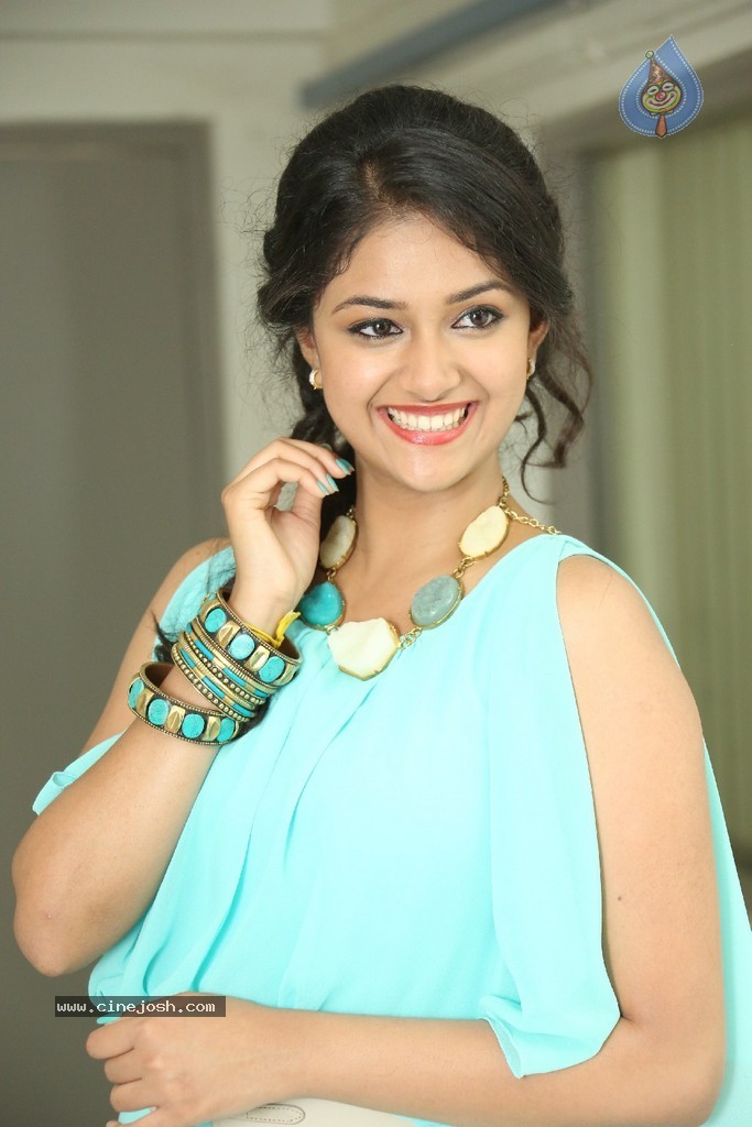 Keerthi Stills - 87 / 120 photos