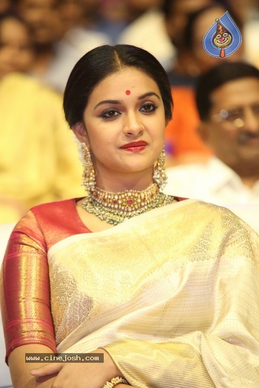 Keerthy Suresh New Pics - 5 / 21 photos