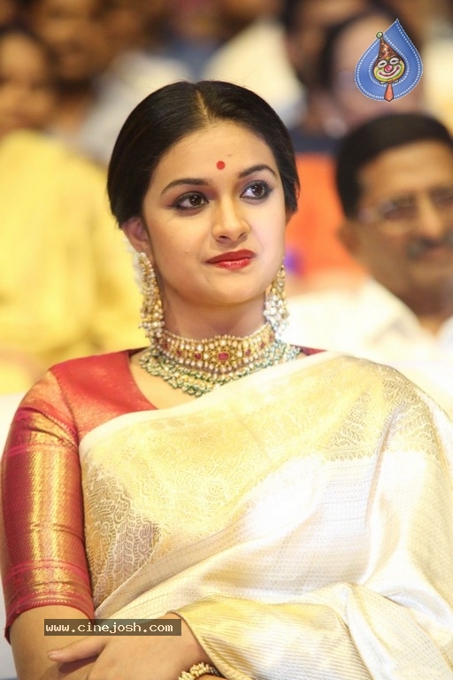 Keerthy Suresh New Pics - 20 / 21 photos