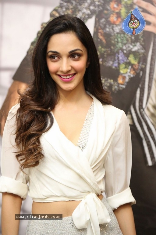 Kiara Advani Photos - 23 / 40 photos