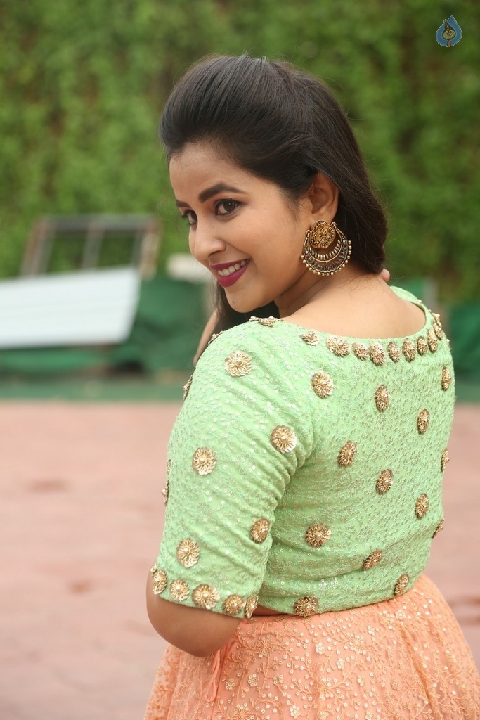 Komali New Photos - 15 / 42 photos