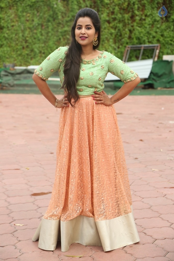 Komali New Photos - 23 / 42 photos